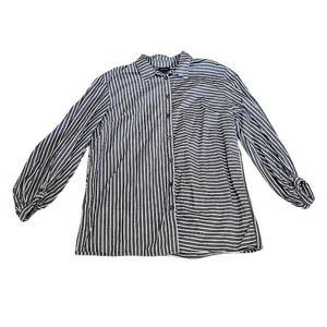 Who What Wear Button Down Shirt Women Gray Striped Cotton Medium